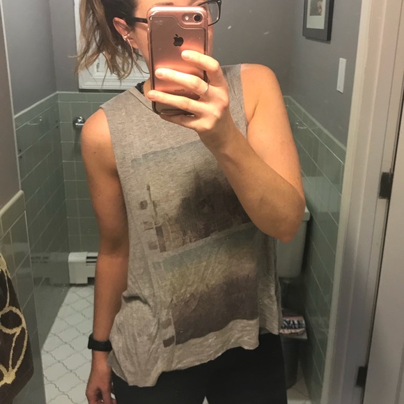 Meet your Posher, Kiki! - Picture 3 of 4